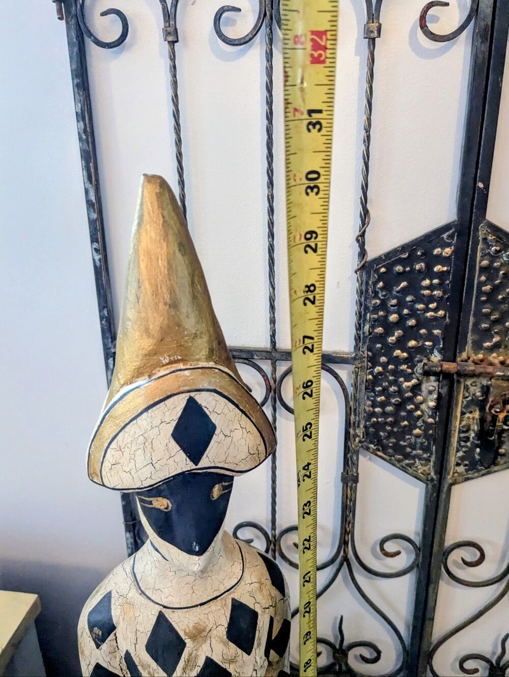 Handcrafted Harlequin Floor Statue in Black and Cream - Picture 4 of 6